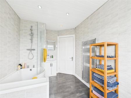 3 bedroom Semi-detached house for sale in Parkwall Road, Longwell Green