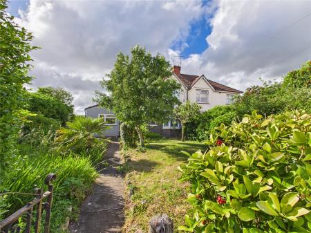 3 bedroom Semi-detached house for sale in Parkwall Road, Longwell Green