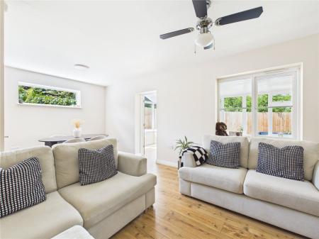 3 bedroom Semi-detached house for sale in Roy King Gardens, Warmley