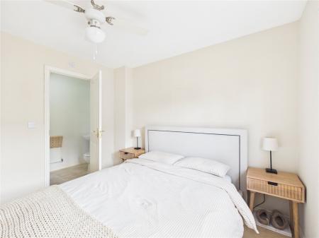 3 bedroom Semi-detached house for sale in Roy King Gardens, Warmley
