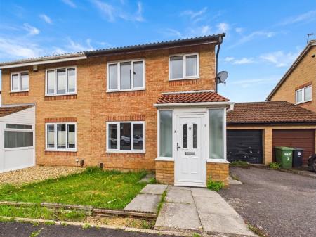 Moor Croft Drive, Longwell Green