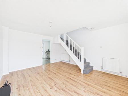 2 bedroom Link detached house for sale in Churchill Close, Barrs Court