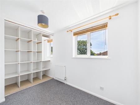 2 bedroom Link detached house for sale in Churchill Close, Barrs Court