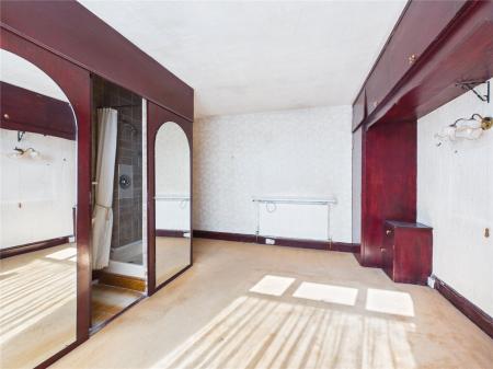 3 bedroom Detached house for sale in West Street, Oldland Common