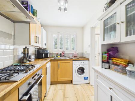 2 bedroom Terraced House for sale in Stoneleigh Drive, Barrs Court