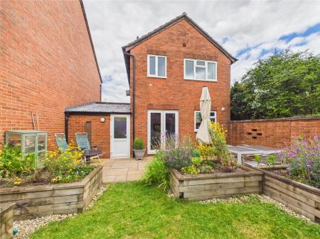 3 bedroom Link detached house for sale in Lees Lane, North Common