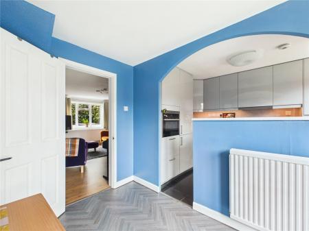 3 bedroom Link detached house for sale in Lees Lane, North Common