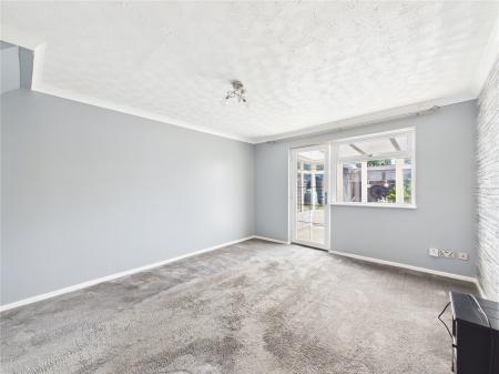 2 bedroom Terraced House for sale in Gilroy Close, Longwell Green