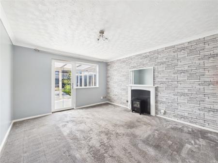 2 bedroom Terraced House for sale in Gilroy Close, Longwell Green