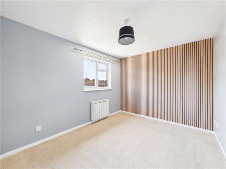 2 bedroom Terraced House for sale in Gilroy Close, Longwell Green