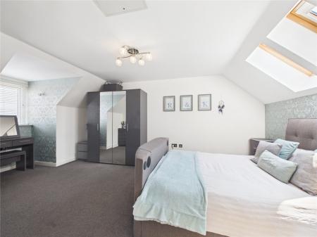 4 bedroom Detached house for sale in Preachers Walk, Hanham