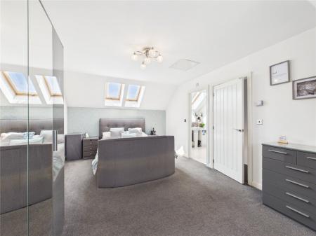 4 bedroom Detached house for sale in Preachers Walk, Hanham