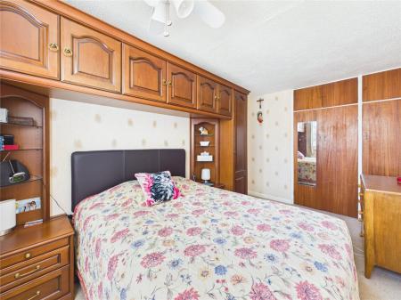 3 bedroom Semi-detached house for sale in Sheridan Way, Longwell Green