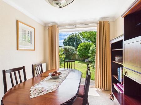 3 bedroom Semi-detached house for sale in Sheridan Way, Longwell Green