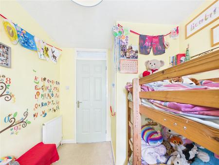3 bedroom Semi-detached house for sale in Ronaldson, Bitton