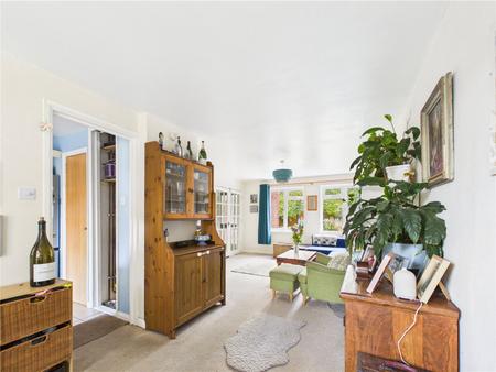 3 bedroom Semi-detached house for sale in Ronaldson, Bitton
