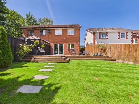 3 bedroom Semi-detached house for sale in Craven Way, Barrs Court
