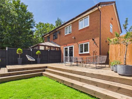 3 bedroom Semi-detached house for sale in Craven Way, Barrs Court