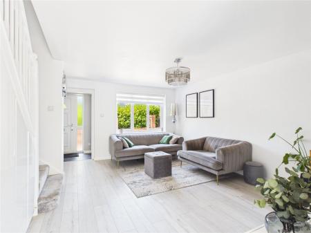 3 bedroom Semi-detached house for sale in Craven Way, Barrs Court
