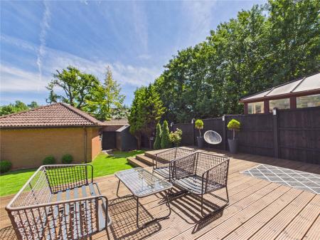 3 bedroom Semi-detached house for sale in Craven Way, Barrs Court