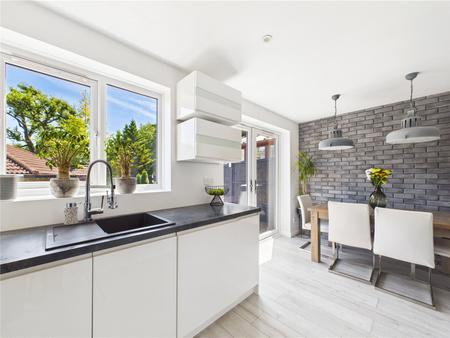 3 bedroom Semi-detached house for sale in Craven Way, Barrs Court