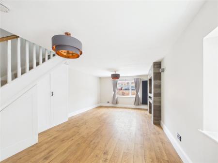 2 bedroom Detached house for sale in Parkwall Road, Cadbury Heath