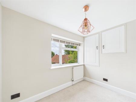 2 bedroom Detached house for sale in Parkwall Road, Cadbury Heath