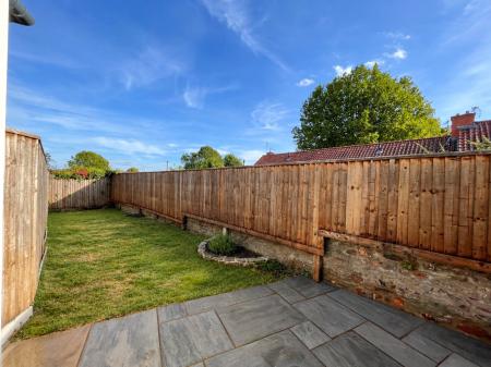 2 bedroom Detached house for sale in Parkwall Road, Cadbury Heath