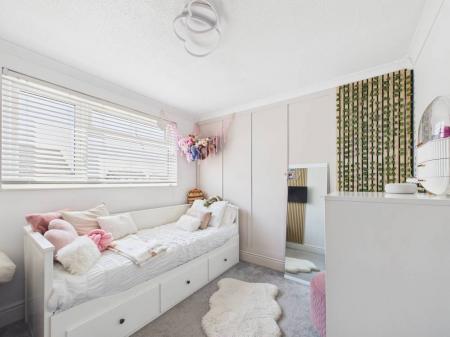 3 bedroom Semi-detached house for sale in California Road, Longwell Green