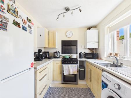2 bedroom Terraced House for sale in St. Pierre Drive, Warmley