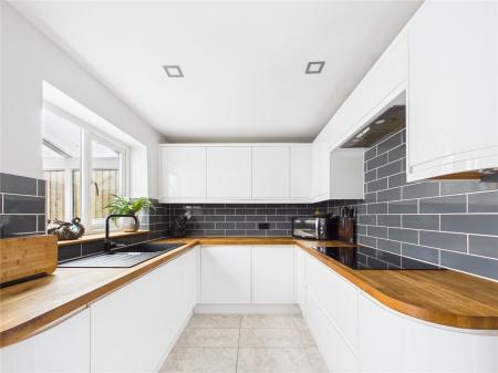 2 bedroom Semi-detached house for sale in Moor Croft Drive, Longwell Green