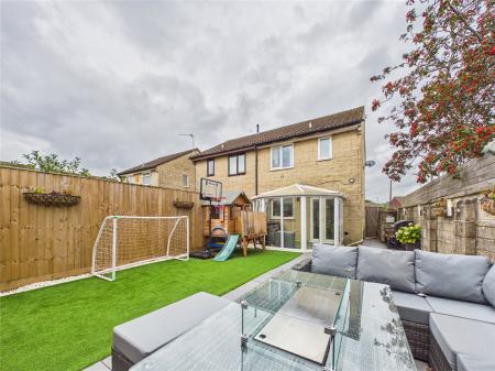 2 bedroom Semi-detached house for sale in Moor Croft Drive, Longwell Green