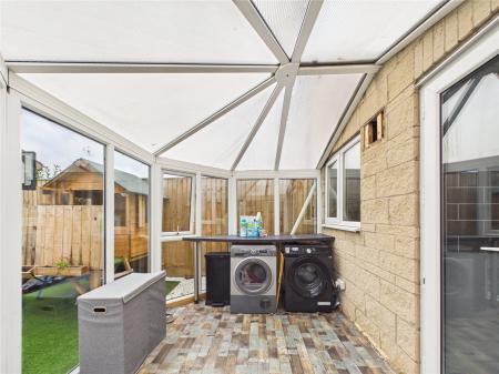 2 bedroom Semi-detached house for sale in Moor Croft Drive, Longwell Green