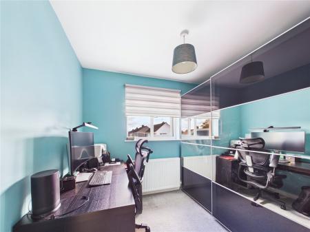 4 bedroom Detached house for sale in Francis Place, Longwell Green
