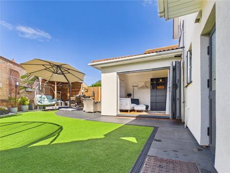 4 bedroom Detached house for sale in Francis Place, Longwell Green