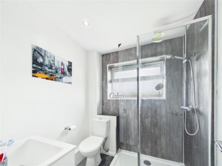 4 bedroom Semi-detached house for sale in Palmdale Close, Longwell Green