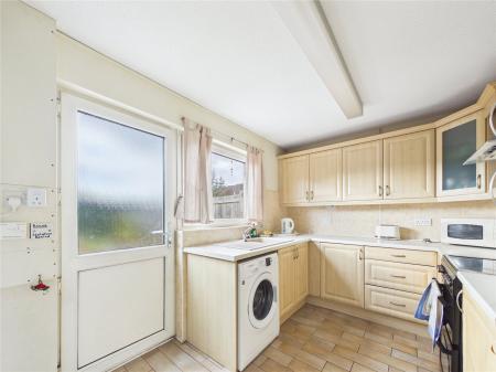 2 bedroom Semi-detached house for sale in Ravenswood, Longwell Green
