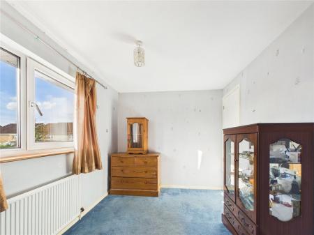 2 bedroom Semi-detached house for sale in Ravenswood, Longwell Green