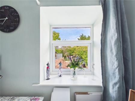3 bedroom Terraced House for sale in Bath Road, Willsbridge