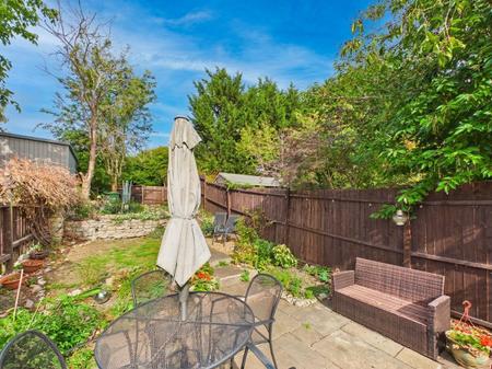 3 bedroom Terraced House for sale in Bath Road, Willsbridge