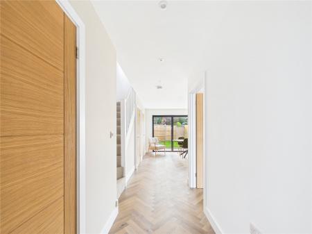 3 bedroom Detached house for sale in Glenwood Drive, Oldland Common