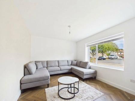 3 bedroom Detached house for sale in Glenwood Drive, Oldland Common