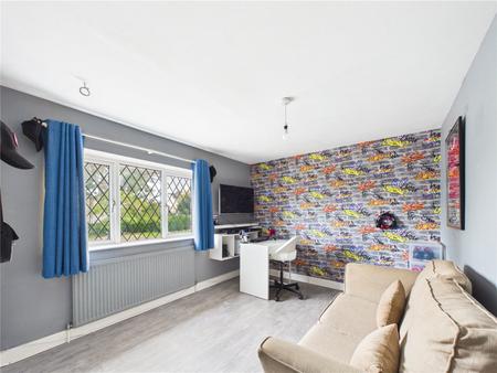 5 bedroom Detached house for sale in Earlstone Crescent, Barrs Court