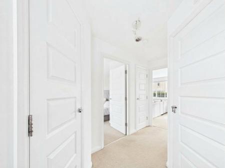 1 bedroom Ground floor flat for sale in Linnet Way, Keynsham