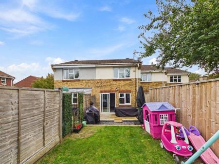 2 bedroom Terraced House for sale in Bickford Close, Barrs Court