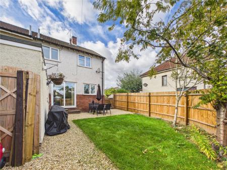 2 bedroom Semi-detached house for sale in Woodward Drive, Longwell Green