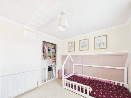 2 bedroom Semi-detached house for sale in Woodward Drive, Longwell Green