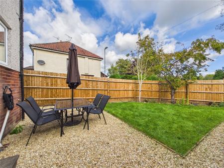 2 bedroom Semi-detached house for sale in Woodward Drive, Longwell Green
