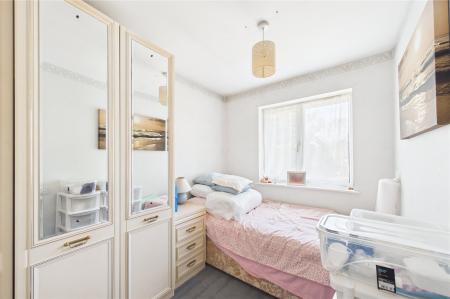 2 bedroom End of terrace house for sale in Calleva Close, Basingstoke