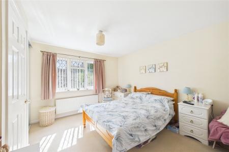 2 bedroom End of terrace house for sale in Calleva Close, Basingstoke